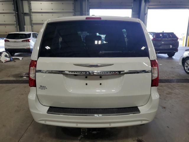 Photo 6 from auction – 2015 CHRYSLER TOWN & COU with VIN 2C4RC1CG0FR755743