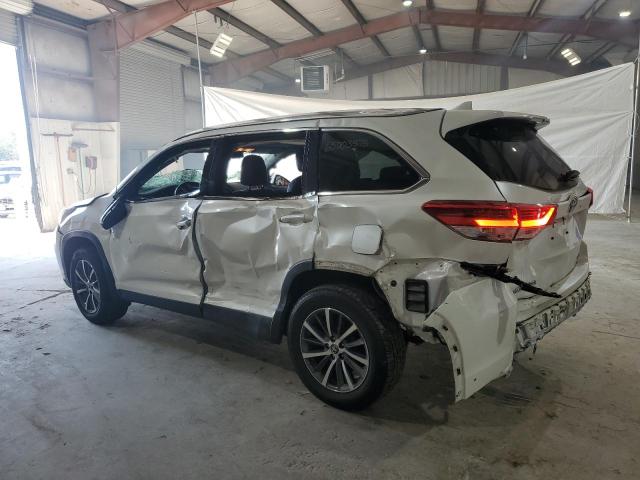 Photo 2 from auction – 2019 TOYOTA HIGHLANDER with VIN 5TDJZRFH8KS597507