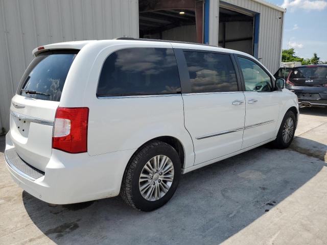 Photo 3 from auction – 2015 CHRYSLER TOWN & COU with VIN 2C4RC1CG1FR618391