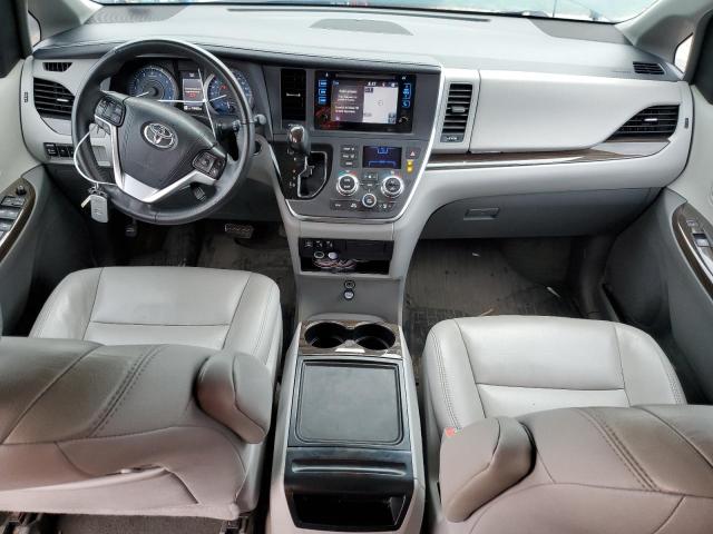 Photo 8 from auction – 2017 TOYOTA SIENNA XLE with VIN 5TDYZ3DC3HS899685