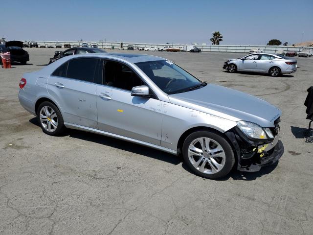 Photo 4 from auction – 2011 MERCEDES-BENZ E 350 with VIN WDDHF5GB7BA374212
