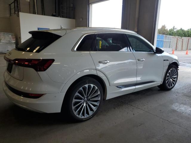 Photo 3 from auction – 2019 AUDI E-TRON PRE with VIN WA1VAAGE0KB023340
