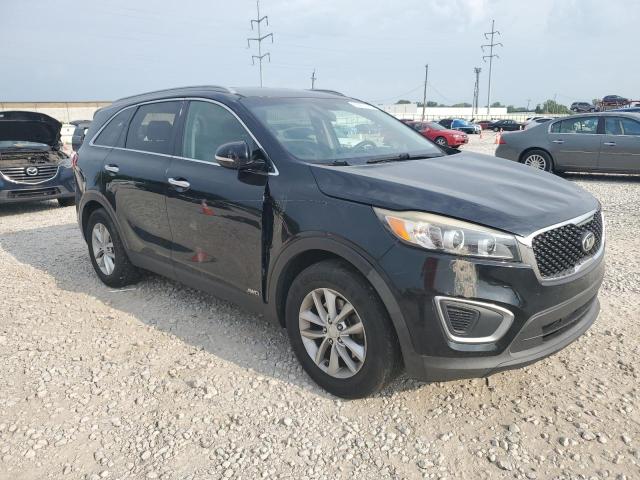 Photo 4 from auction – 2016 KIA SORENTO LX with VIN 5XYPGDA30GG010381