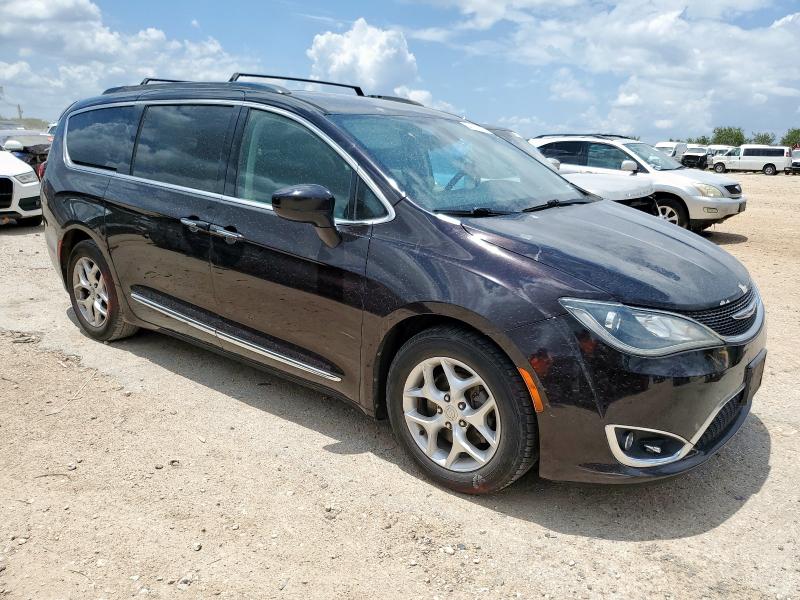 Photo 4 from auction – 2017 CHRYSLER PACIFICA T with VIN 2C4RC1BGXHR784817