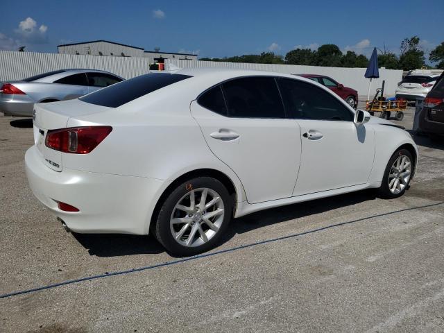 Photo 3 from auction – 2011 LEXUS IS 250 with VIN JTHCF5C27B5045575