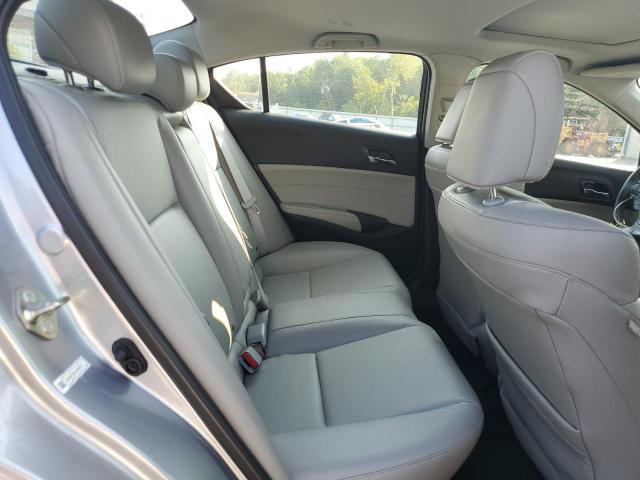 Photo 10 from auction – 2018 ACURA ILX BASE W with VIN 19UDE2F38JA006450
