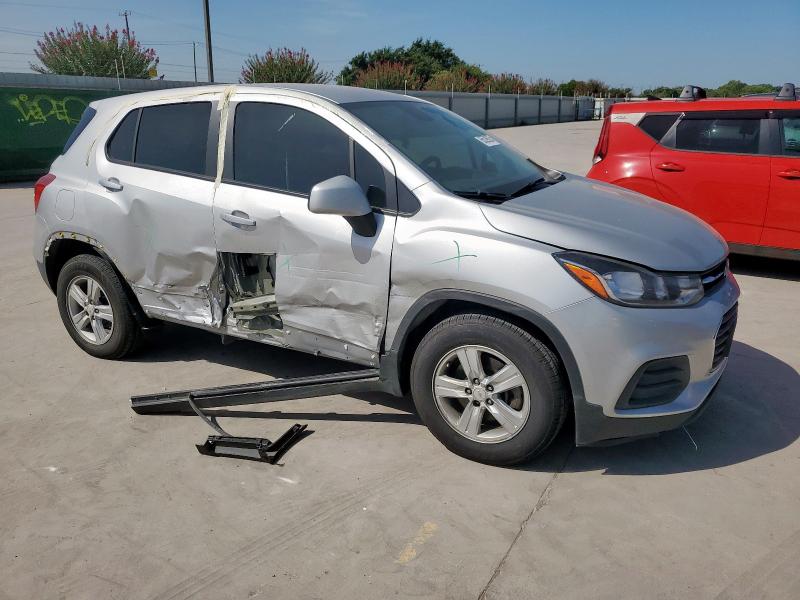 Photo 4 from auction – 2022 CHEVROLET TRAX LS with VIN KL7CJKSM2NB537645