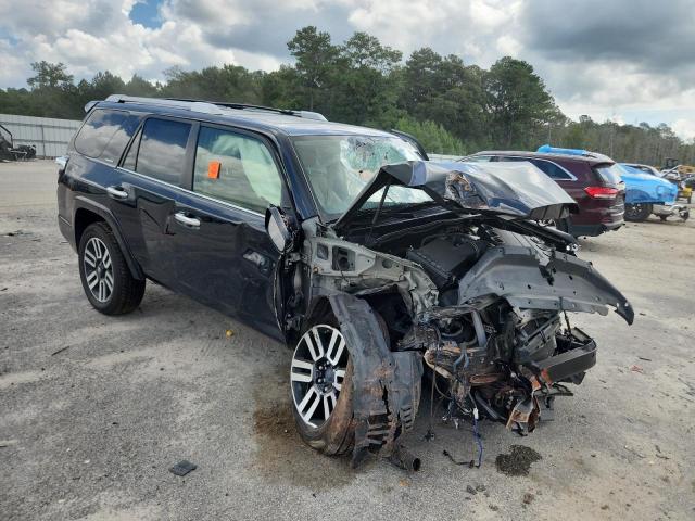 Photo 4 from auction – 2014 TOYOTA 4RUNNER SR with VIN JTEBU5JR2E5200214