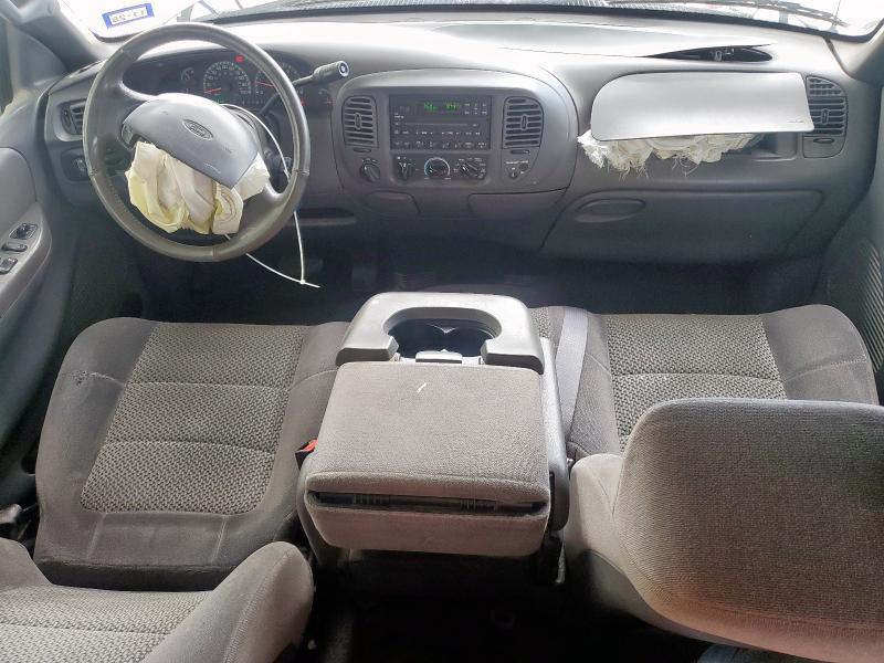 Photo 8 from auction – 2002 FORD F150 with VIN 1FTRX18L12NA99201