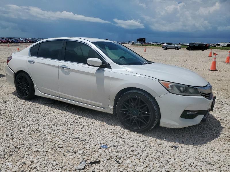 Photo 4 from auction – 2017 HONDA ACCORD SPO with VIN 1HGCR2F59HA285449