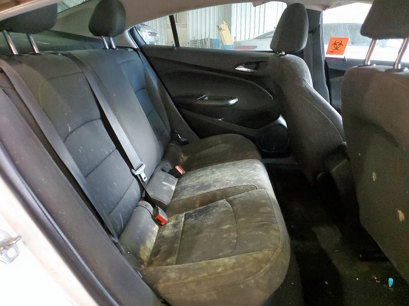 Photo 10 from auction – 2018 CHEVROLET CRUZE with VIN 1G1BC5SM2J7143112