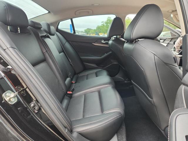 Photo 10 from auction – 2017 NISSAN MAXIMA 3.5 with VIN 1N4AA6AP4HC427035