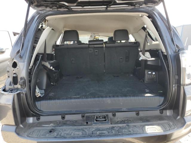 Photo 6 from auction – 2018 TOYOTA 4RUNNER SR with VIN JTEBU5JR2J5592489