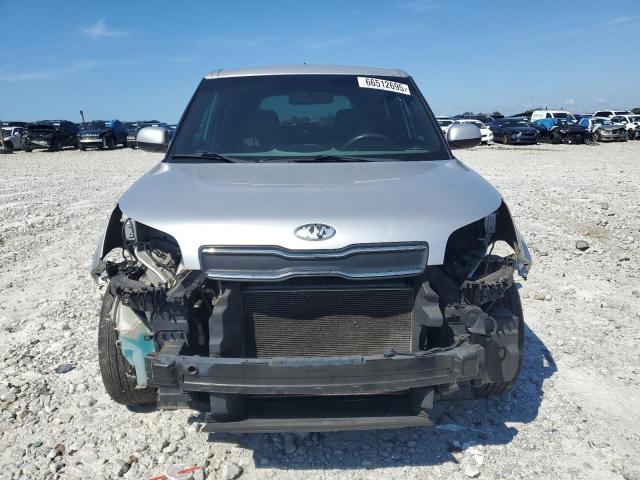 Photo 5 from auction – 2017 KIA SOUL with VIN KNDJN2A29H7489258
