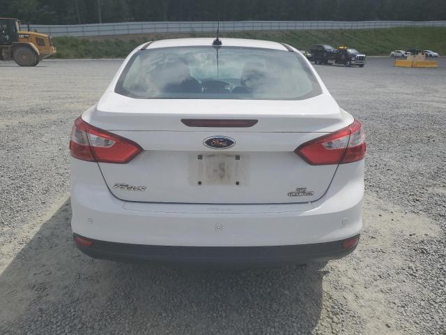 Photo 6 from auction – 2014 FORD FOCUS SE with VIN 1FADP3F23EL103464