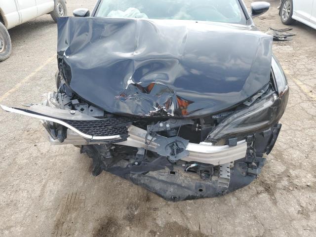 Photo 11 from auction – 2015 CHRYSLER 200 LIMITE with VIN 1C3CCCAB4FN598681