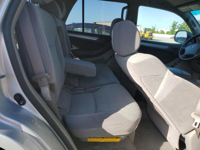 Photo 11 from auction – 2005 TOYOTA 4RUNNER SR with VIN JTEBU14RX50071494