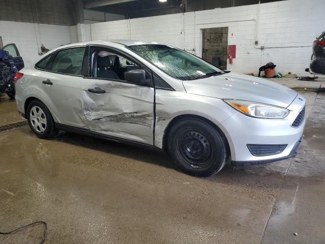 Photo 4 from auction – 2016 FORD FOCUS S with VIN 1FADP3E26GL289120