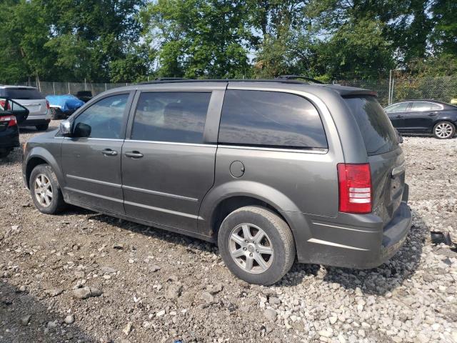 Photo 2 from auction – 2010 CHRYSLER TOWN & COU with VIN 2A4RR8DX2AR366837