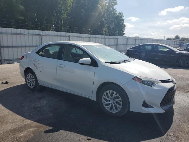 Photo 4 from auction – 2017 TOYOTA COROLLA L with VIN 5YFBURHE0HP737377