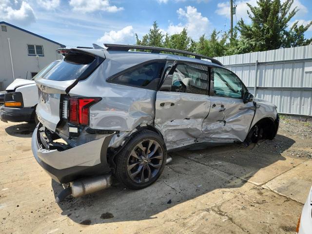 Photo 3 from auction – 2022 KIA SORENTO EX with VIN 5XYRHDLF7NG112805