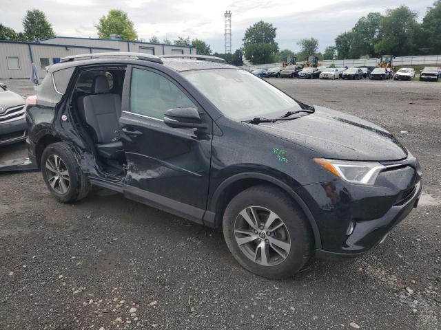 Photo 4 from auction – 2018 TOYOTA RAV4 ADVEN with VIN 2T3RFREV5JW829156