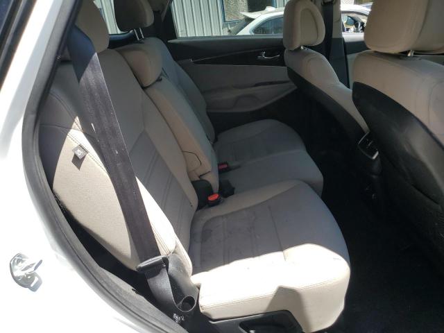 Photo 11 from auction – 2016 KIA SORENTO LX with VIN 5XYPGDA58GG090207