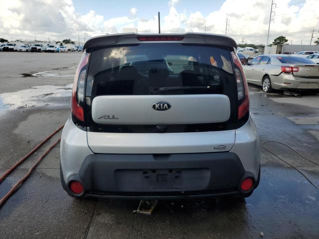 Photo 6 from auction – 2015 KIA SOUL with VIN KNDJN2A22F7749965