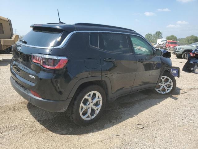 Снимка 3 от търг – 2024 JEEP COMPASS LA с VIN 3C4NJDBN4RT101593