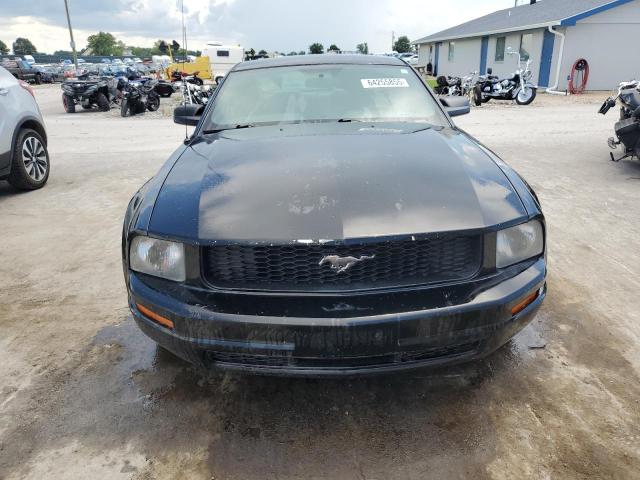 Photo 5 from auction – 2005 FORD MUSTANG with VIN 1ZVFT80N855107171