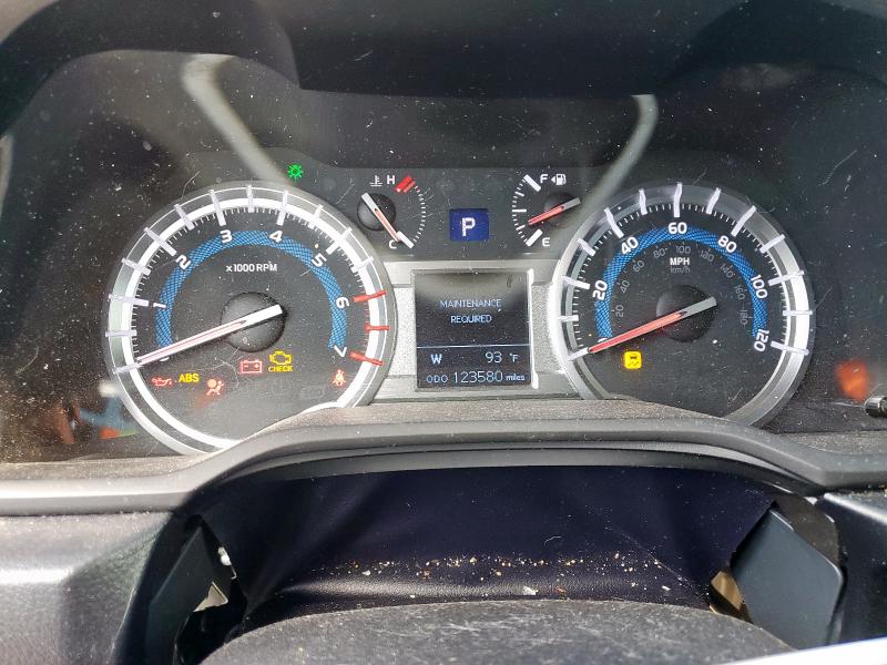 Photo 9 from auction – 2018 TOYOTA 4RUNNER SR5 with VIN JTEZU5JR0J5180909