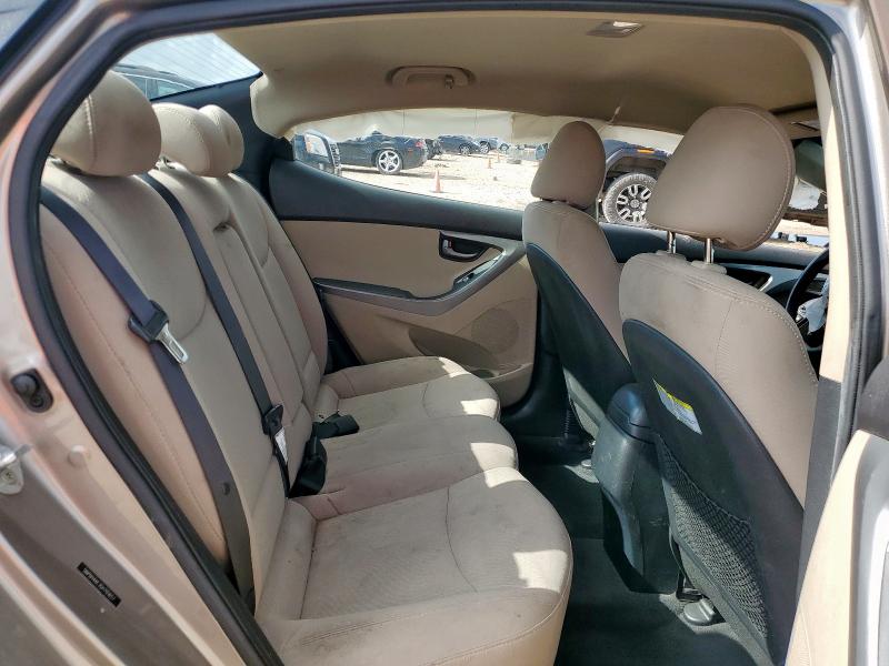 Photo 10 from auction – 2016 HYUNDAI ELANTRA SE with VIN 5NPDH4AE3GH705657