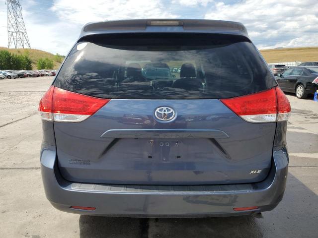 Photo 6 from auction – 2014 TOYOTA SIENNA XLE with VIN 5TDYK3DCXES476022