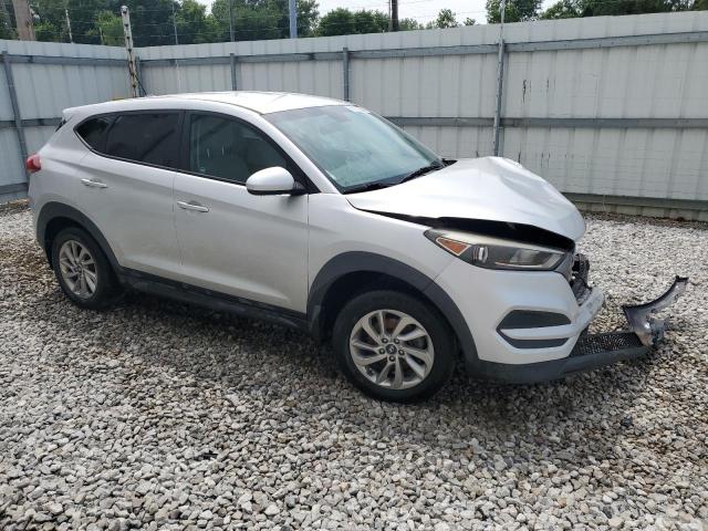 Photo 4 from auction – 2016 HYUNDAI TUCSON SE with VIN KM8J23A49GU193989