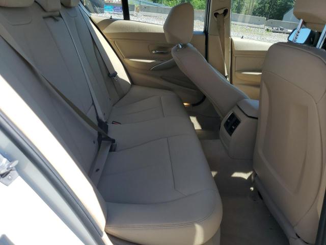 Photo 10 from auction – 2016 BMW 320 XI with VIN WBA8A3C56GK689868