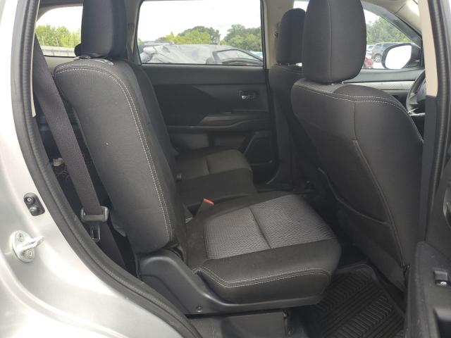 Photo 11 from auction – 2018 MITSUBISHI OUTLANDER ES with VIN JA4AD2A38JZ012840