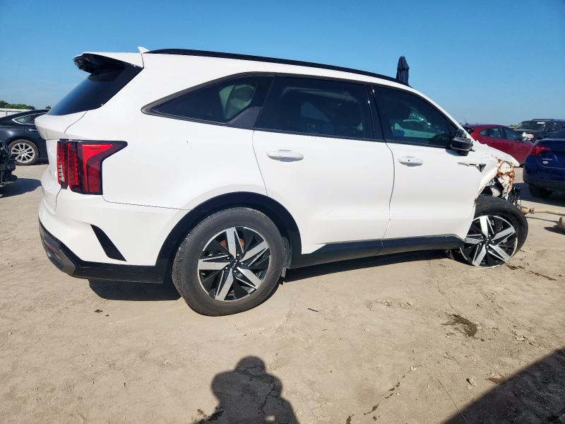 Photo 3 from auction – 2023 KIA SORENTO S with VIN 5XYRL4LC1PG183098