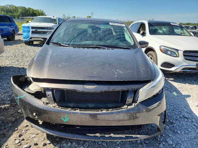 Photo 5 from auction – 2017 KIA FORTE LX with VIN 3KPFK4A7XHE114730
