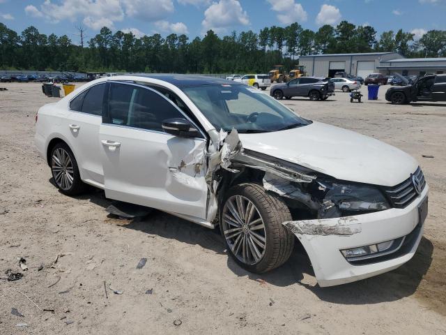 Photo 4 from auction – 2014 VOLKSWAGEN PASSAT SE with VIN 1VWBT7A33EC090782