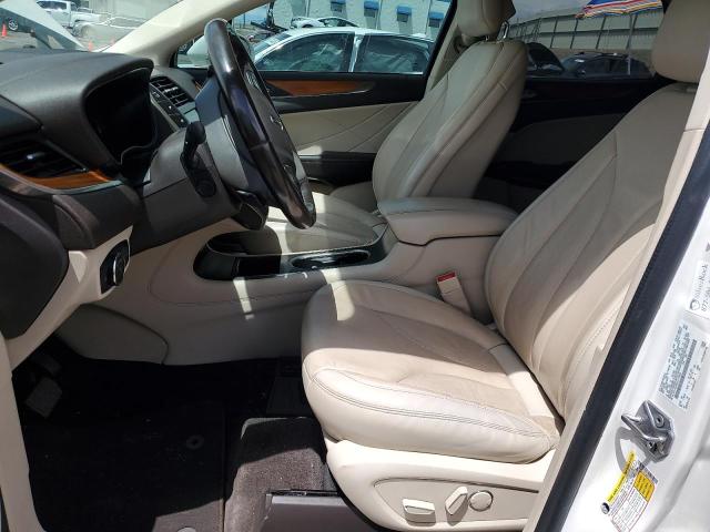 Photo 7 from auction – 2017 LINCOLN MKC SELECT with VIN 5LMCJ2C96HUL19562