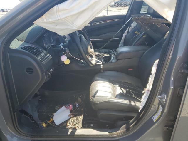 Photo 7 from auction – 2018 CHRYSLER 300 S with VIN 2C3CCABG7JH253869