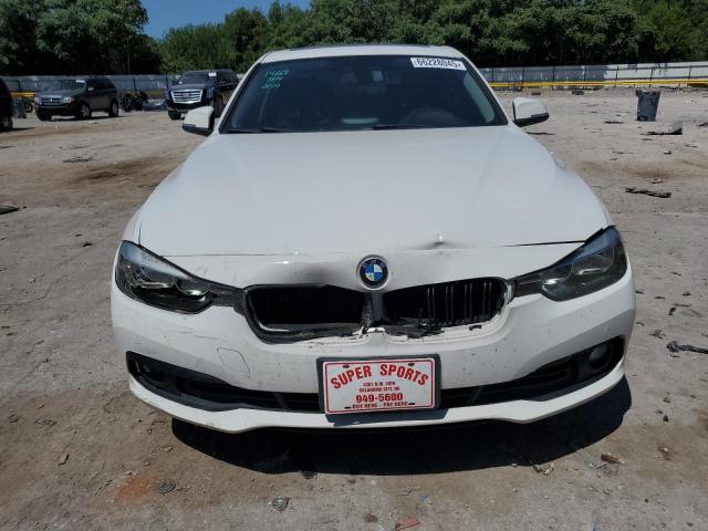 Photo 5 from auction – 2016 BMW 320 XI with VIN WBA8E5G53GNU22129