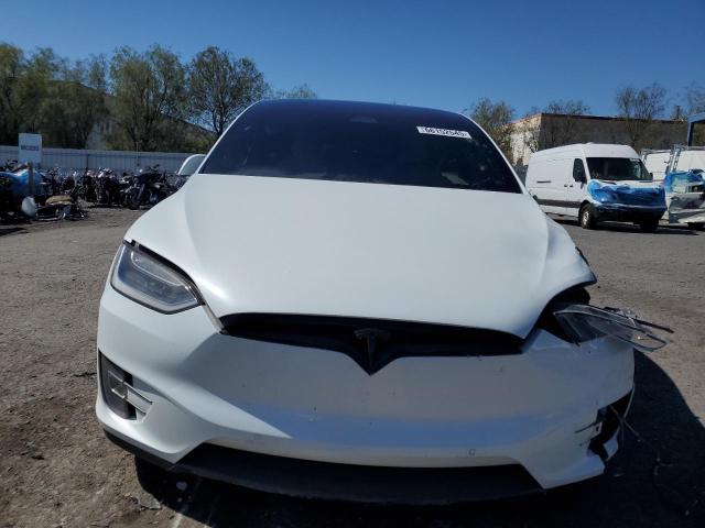 Photo 5 from auction – 2018 TESLA MODEL X with VIN 5YJXCAE24JF114950