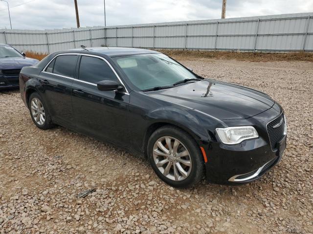 Photo 4 from auction – 2017 CHRYSLER 300 LIMITE with VIN 2C3CCARG1HH544996