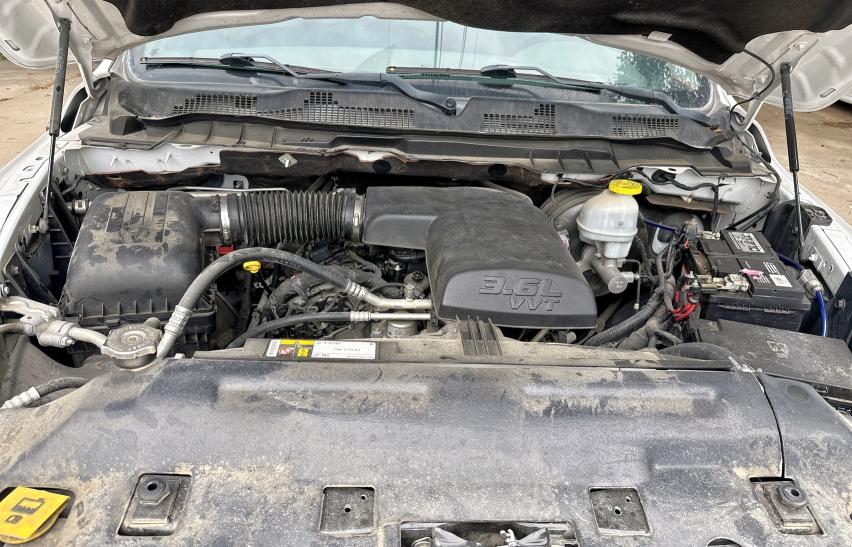 Снимка 7 от търг – 2020 RAM 1500 CLASS с VIN 1C6RR6FG7LS116719