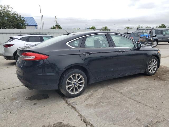 Photo 3 from auction – 2017 FORD FUSION SE with VIN 3FA6P0HD3HR395404