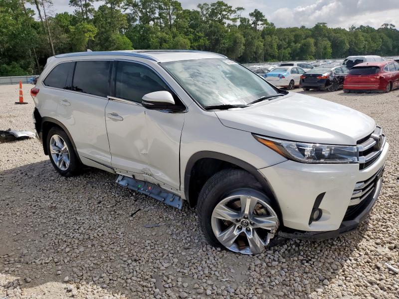 Фото 4 с аукциона – 2018 TOYOTA HIGHLANDER с VIN 5TDYZRFH9JS273463