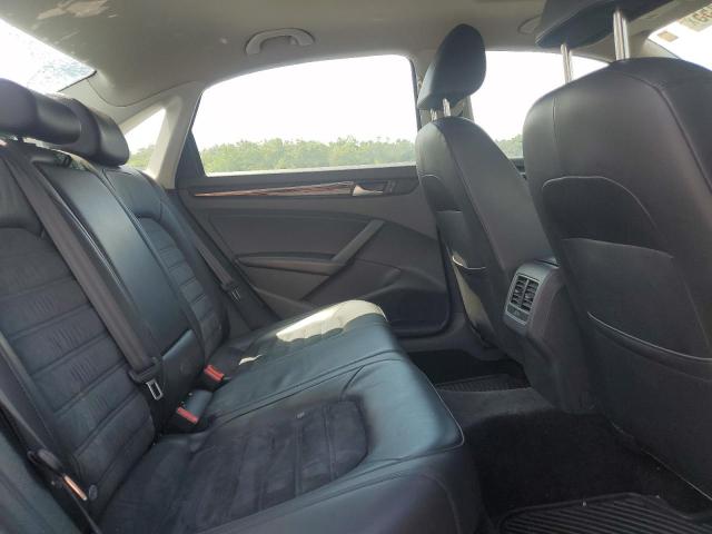 Photo 10 from auction – 2014 VOLKSWAGEN PASSAT SEL with VIN 1VWCT7A34EC042258