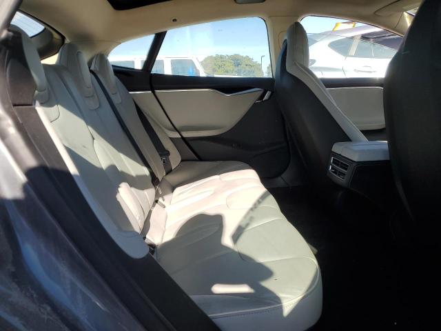 Photo 10 from auction – 2013 TESLA MODEL S with VIN 5YJSA1CP1DFP26946