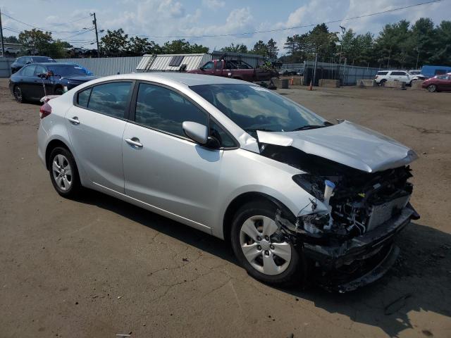 Photo 4 from auction – 2018 KIA FORTE LX with VIN 3KPFK4A75JE227426